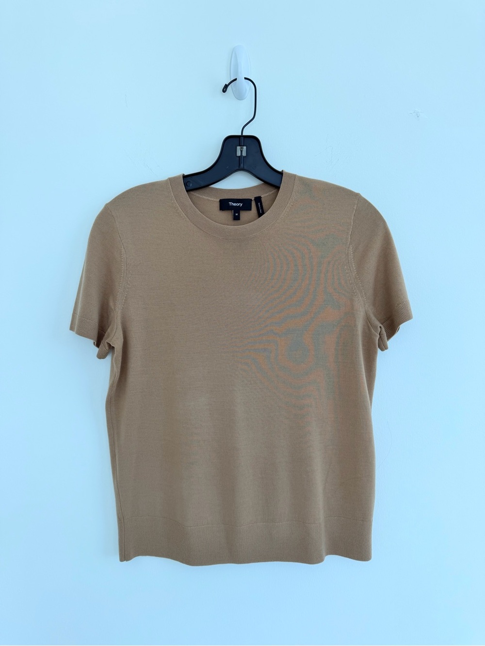 Theory Regal Wool Short-Sleeve Knit Top in Camel